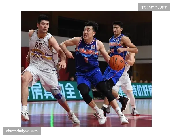 伊力福拉提三分5中4砍18分 新疆后卫外线手感火热提升进攻效率